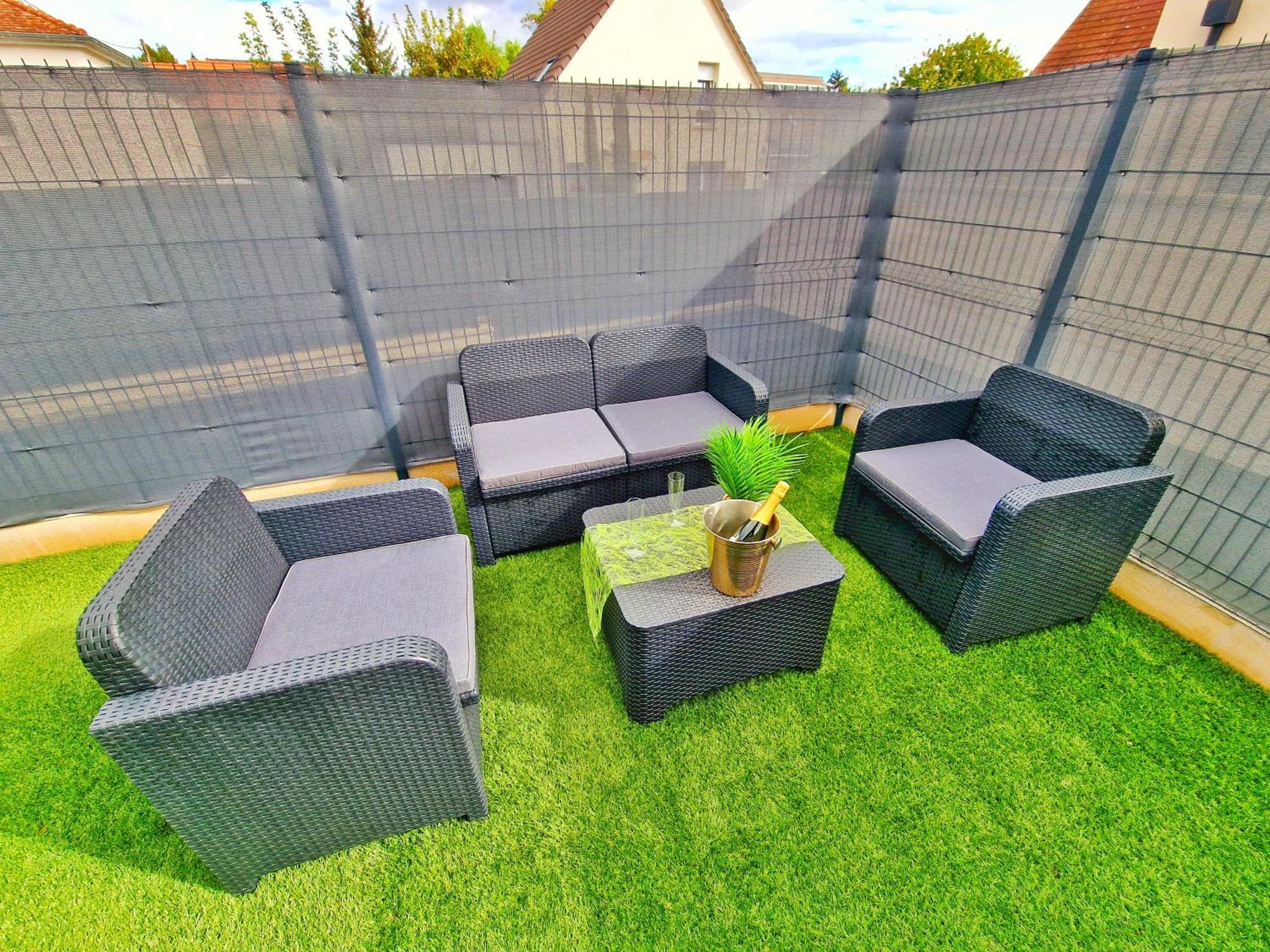 Relax Spa-4 Pers-Jacuzzi-Parking-Jardin-Clim-Colmar Muntzenheim Εξωτερικό φωτογραφία